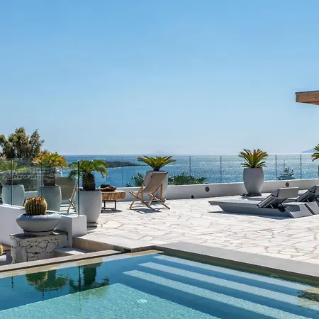 Lilium I Villa
